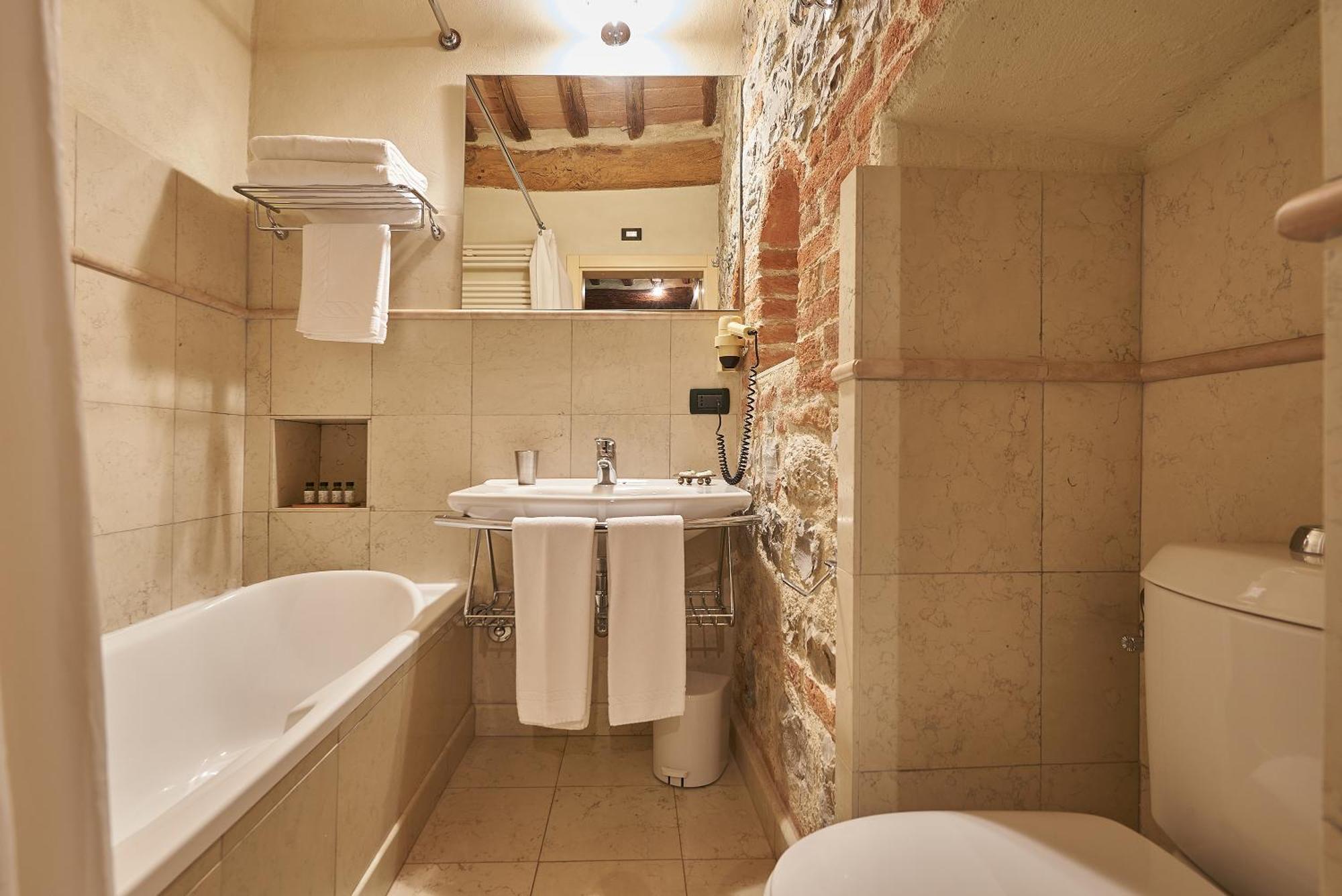 La Gazzara Castell'In Villa Castelnuovo Berardenga Exterior foto